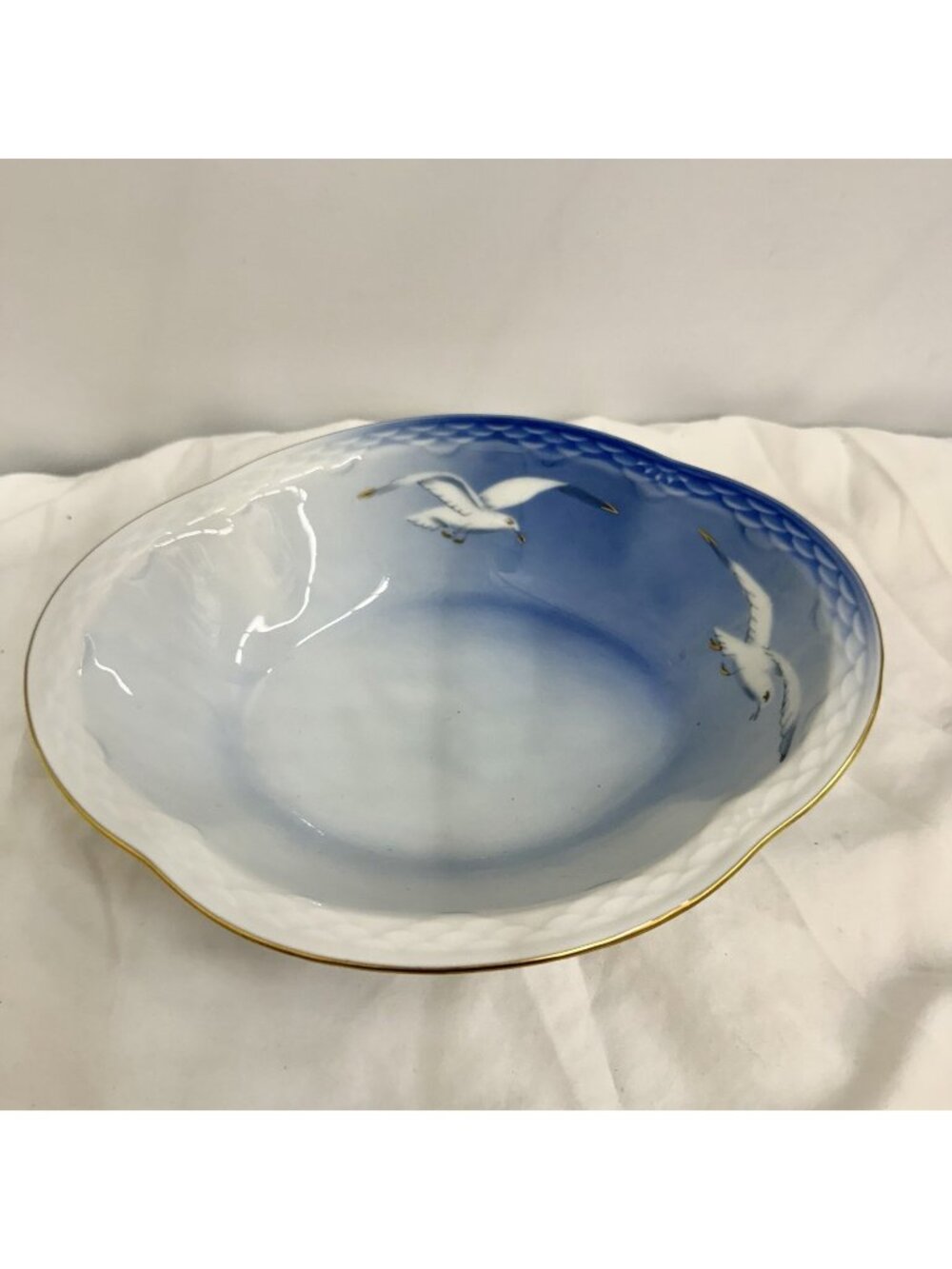Bing & Grondahl B&G Seagull 12A Vegetable Serving Bowl 8.5x7 Denmark Gold Trim